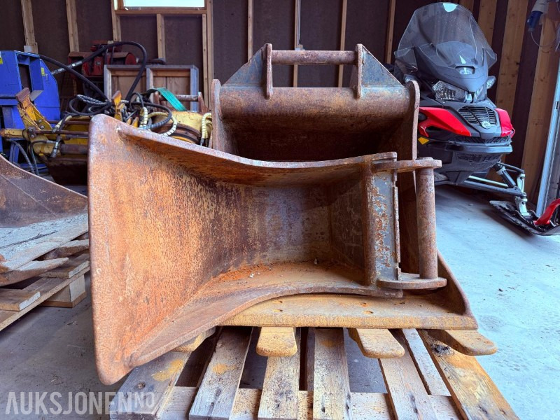 2 stk. SMP skuffer - S45 feste - Навісне обладнання в категорії Будівельна техніка: фото 2 2 stk. SMP skuffer - S45 feste - Навісне обладнання в категорії Будівельна техніка: фото 2