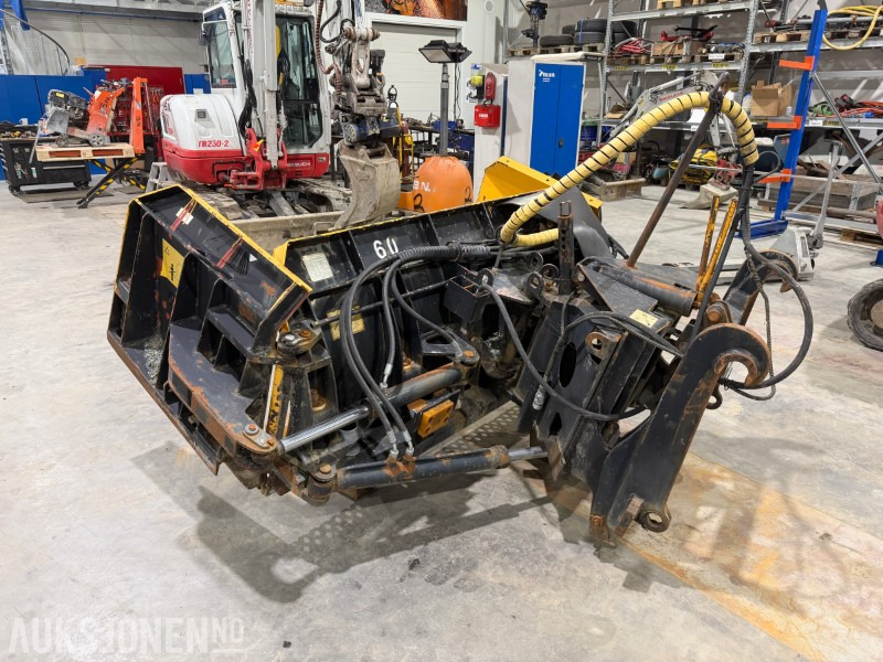 2008 Tellefsdal Klappvnge - klar for nye oppdrag - Навісне обладнання в категорії Будівельна техніка: фото 3 2008 Tellefsdal Klappvnge - klar for nye oppdrag - Навісне обладнання в категорії Будівельна техніка: фото 3