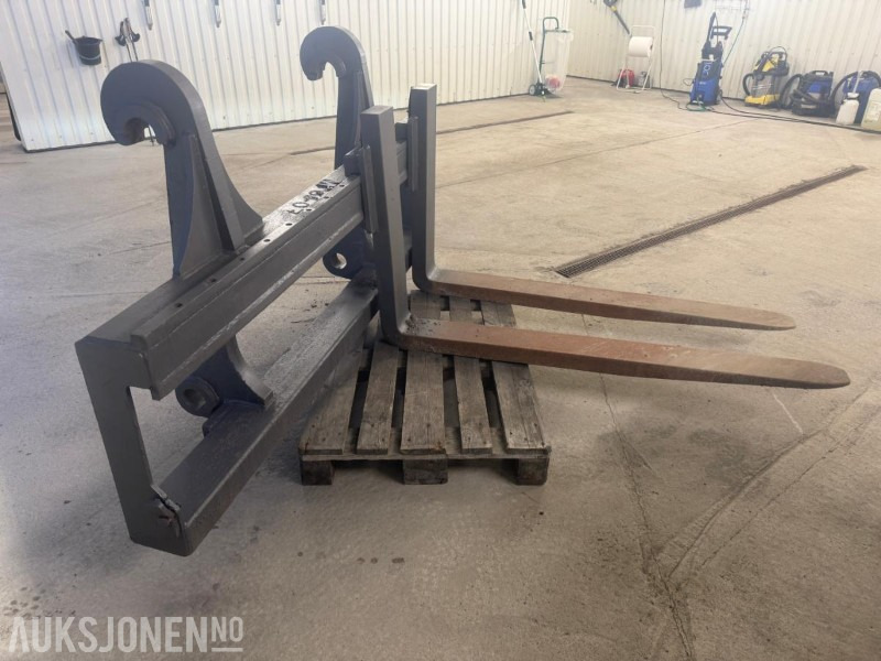 2016 Ufo pallegafler Stort BM feste - Навісне обладнання в категорії Будівельна техніка: фото 1 2016 Ufo pallegafler Stort BM feste - Навісне обладнання в категорії Будівельна техніка: фото 1