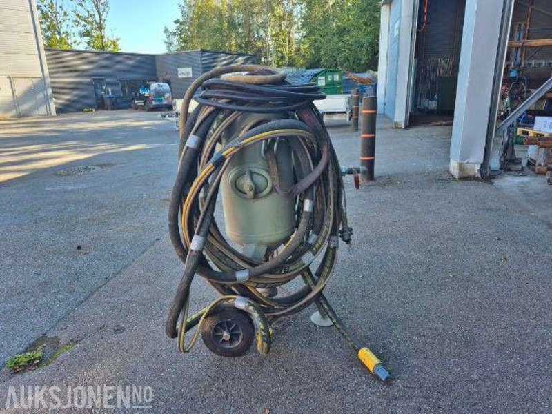 2017 Andre Clemco 50L Sandblåser - Навісне обладнання в категорії Будівельна техніка: фото 3 2017 Andre Clemco 50L Sandblåser - Навісне обладнання в категорії Будівельна техніка: фото 3