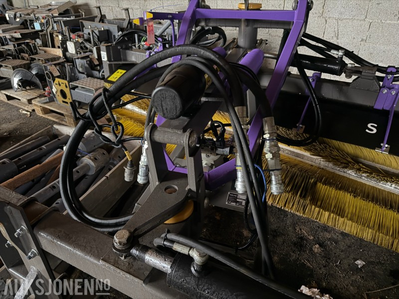 Навісне обладнання в категорії Будівельна техніка 2024 Holms SL200 Kost med styring: фото 7