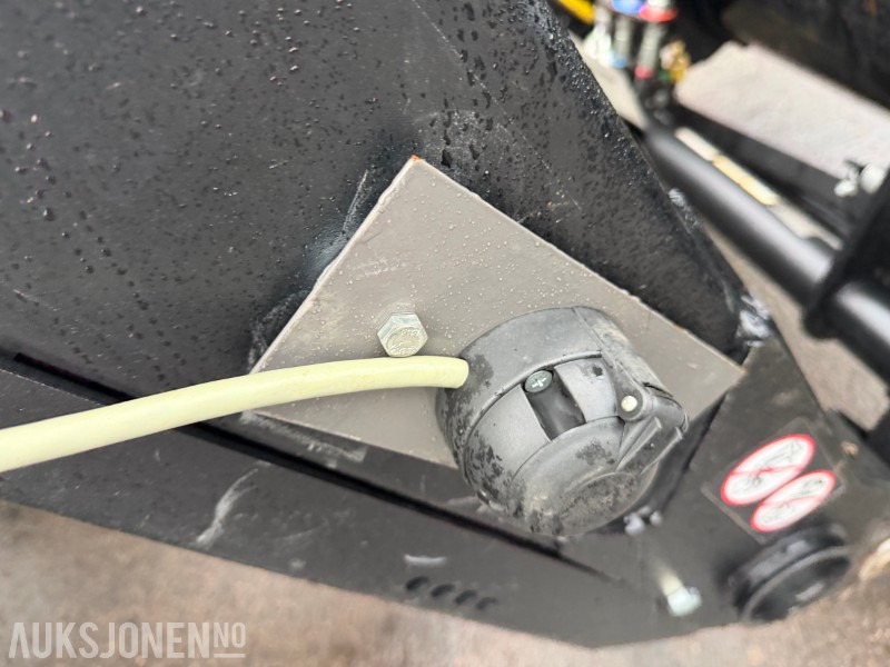 Навісне обладнання в категорії Будівельна техніка 2024 Holms SL200 Kost med styring: фото 29