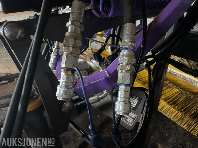 Навісне обладнання в категорії Будівельна техніка 2024 Holms SL200 Kost med styring: фото 8