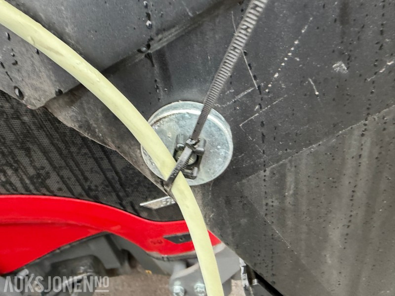 Навісне обладнання в категорії Будівельна техніка 2024 Holms SL200 Kost med styring: фото 30