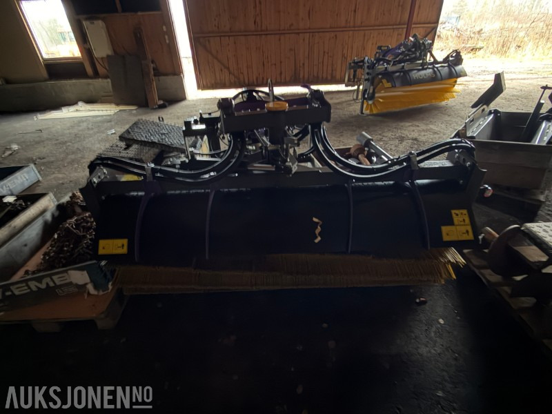 Навісне обладнання в категорії Будівельна техніка 2024 Holms SL200 Kost med styring: фото 21