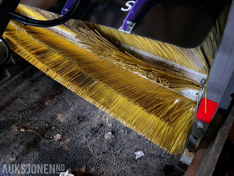 Навісне обладнання в категорії Будівельна техніка 2024 Holms SL200 Kost med styring: фото 12