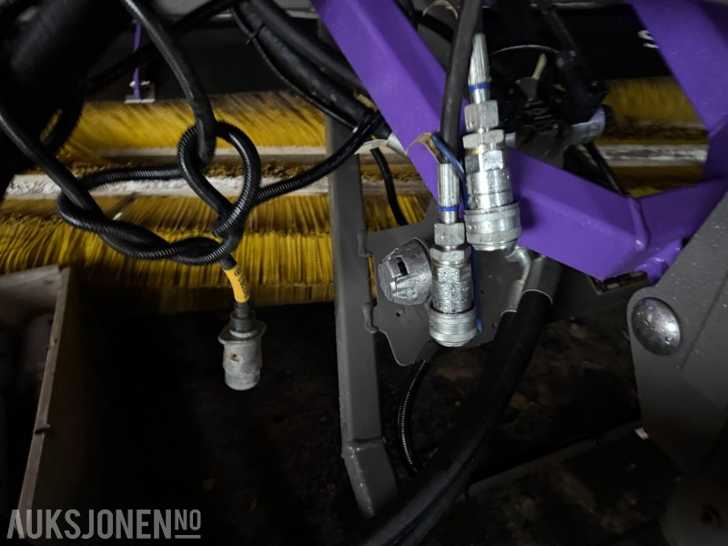 Навісне обладнання в категорії Будівельна техніка 2024 Holms SL200 Kost med styring: фото 14