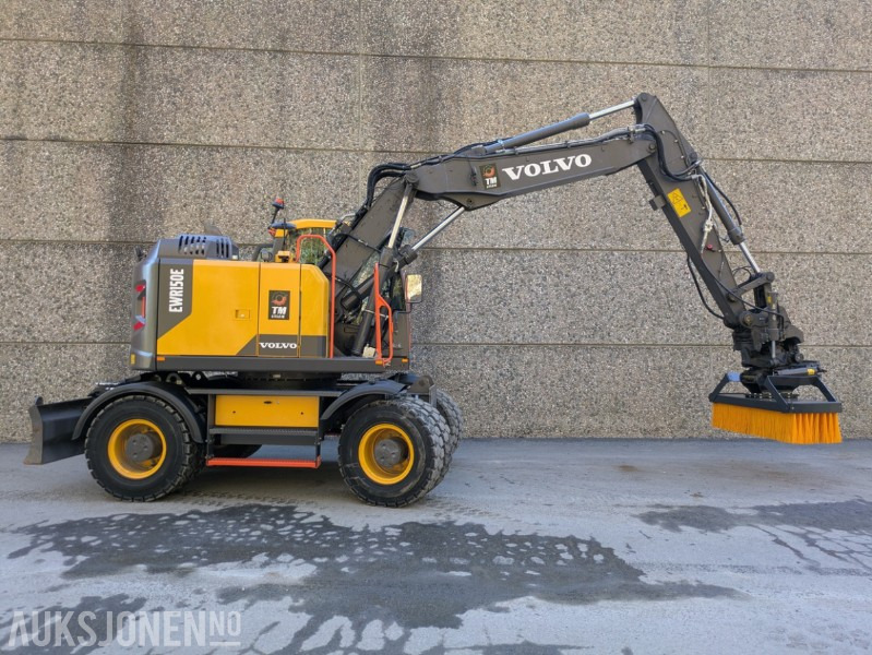 Feiekost til 9-16 tonns graver - Kombinert S50/S60 feste - Навісне обладнання в категорії Будівельна техніка: фото 3 Feiekost til 9-16 tonns graver - Kombinert S50/S60 feste - Навісне обладнання в категорії Будівельна техніка: фото 3