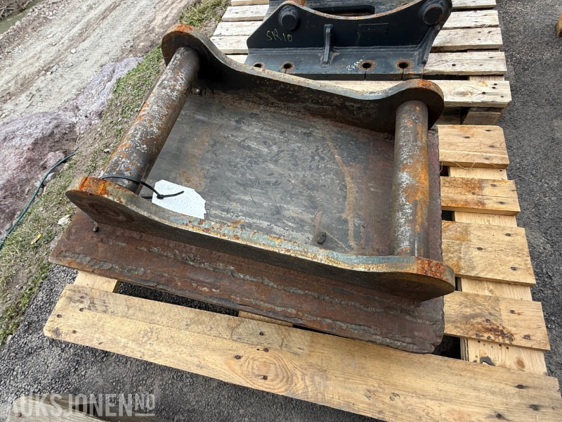 S60 Adapterplate - Навісне обладнання в категорії Будівельна техніка: фото 2 S60 Adapterplate - Навісне обладнання в категорії Будівельна техніка: фото 2