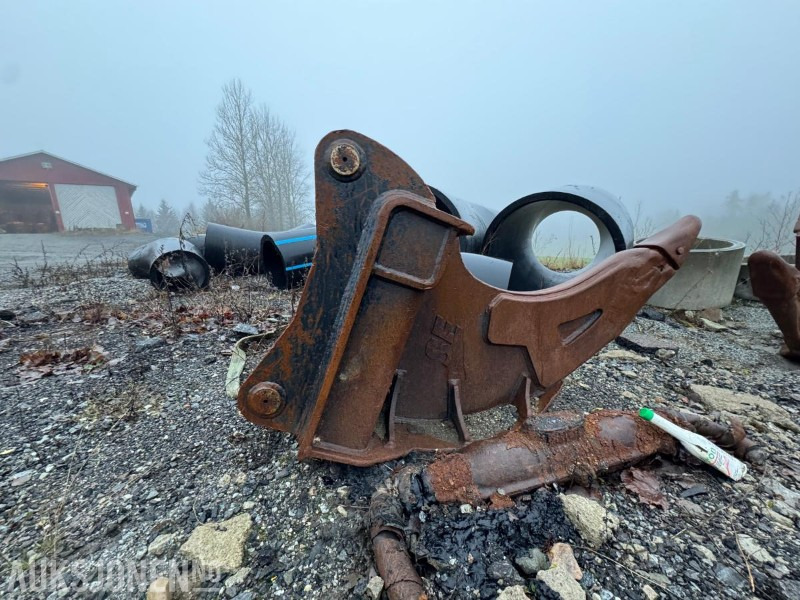 SE Equipment rippertann – S70 feste - Навісне обладнання в категорії Будівельна техніка: фото 1 SE Equipment rippertann – S70 feste - Навісне обладнання в категорії Будівельна техніка: фото 1