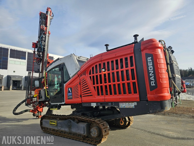 Sandvik DX800I - Бурова установка: фото 3 Sandvik DX800I - Бурова установка: фото 3