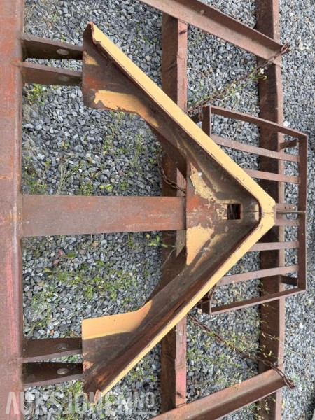 1900 Slodd med triangel-ukjent - Сільськогосподарська техніка: фото 4 1900 Slodd med triangel-ukjent - Сільськогосподарська техніка: фото 4