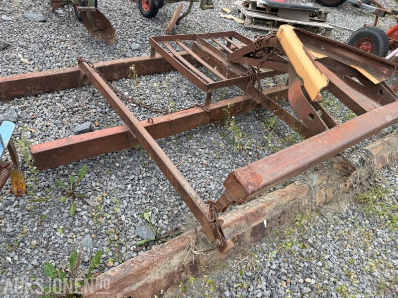 1900 Slodd med triangel-ukjent - Сільськогосподарська техніка: фото 1 1900 Slodd med triangel-ukjent - Сільськогосподарська техніка: фото 1