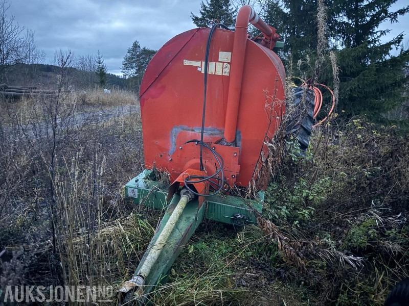 1998 Orkel Gjødselvogn 6m3 - Сільськогосподарська техніка: фото 2 1998 Orkel Gjødselvogn 6m3 - Сільськогосподарська техніка: фото 2