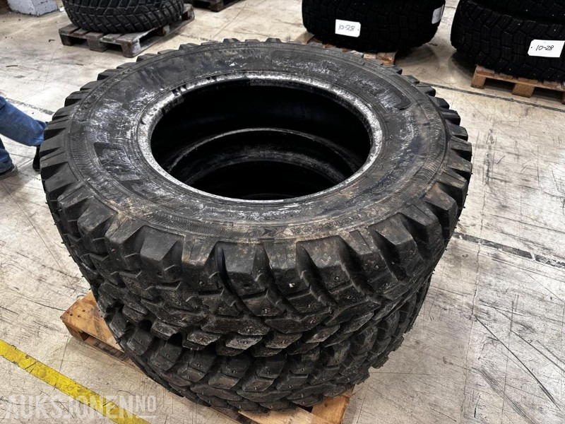 2 stk. Nokian 400/80 R28 dekk - Сільськогосподарська техніка: фото 1 2 stk. Nokian 400/80 R28 dekk - Сільськогосподарська техніка: фото 1