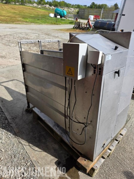2006 Delaval CF150 Kalvefôringsautomat - En side for melk og en side for kraftfor. - Сільськогосподарська техніка: фото 2 2006 Delaval CF150 Kalvefôringsautomat - En side for melk og en side for kraftfor. - Сільськогосподарська техніка: фото 2