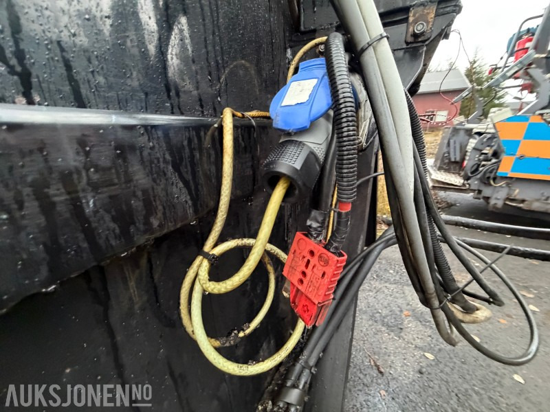 Сільськогосподарська техніка 2017 Swemco C800TU Traktorsprøyte: фото 14