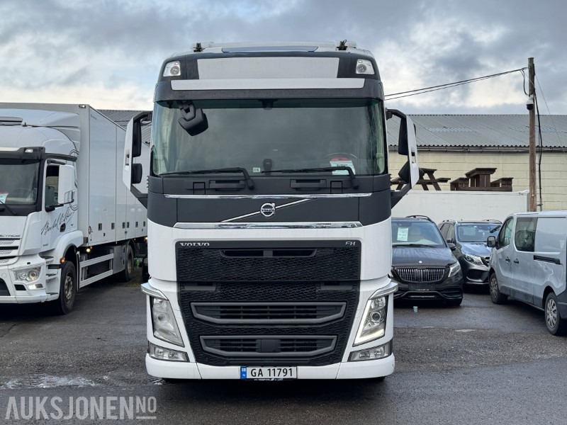 2018 Volvo FH460 LNG TREKKVOGN 6X2 EURO 6 ADAPTIV CRUISE HELLUFT I-SHIFT KAMERA - Тягач: фото 2 2018 Volvo FH460 LNG TREKKVOGN 6X2 EURO 6 ADAPTIV CRUISE HELLUFT I-SHIFT KAMERA - Тягач: фото 2