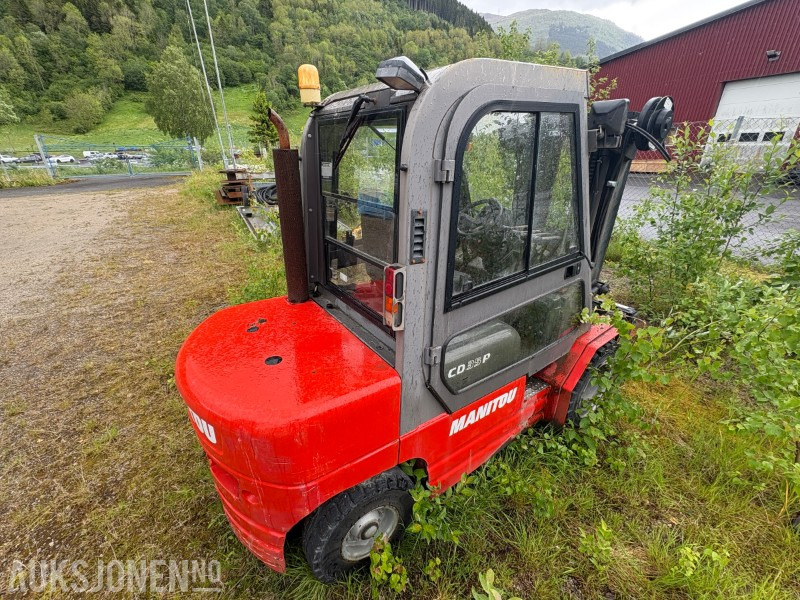 2006 Manitou CD 35 P dieseltruck - KUN 1 455 timer! - Вантажно-розвантажувальна техніка: фото 3 2006 Manitou CD 35 P dieseltruck - KUN 1 455 timer! - Вантажно-розвантажувальна техніка: фото 3
