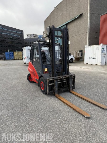 2013 Linde H50/600D 5,0T Motvektstruck - Вантажно-розвантажувальна техніка: фото 3 2013 Linde H50/600D 5,0T Motvektstruck - Вантажно-розвантажувальна техніка: фото 3