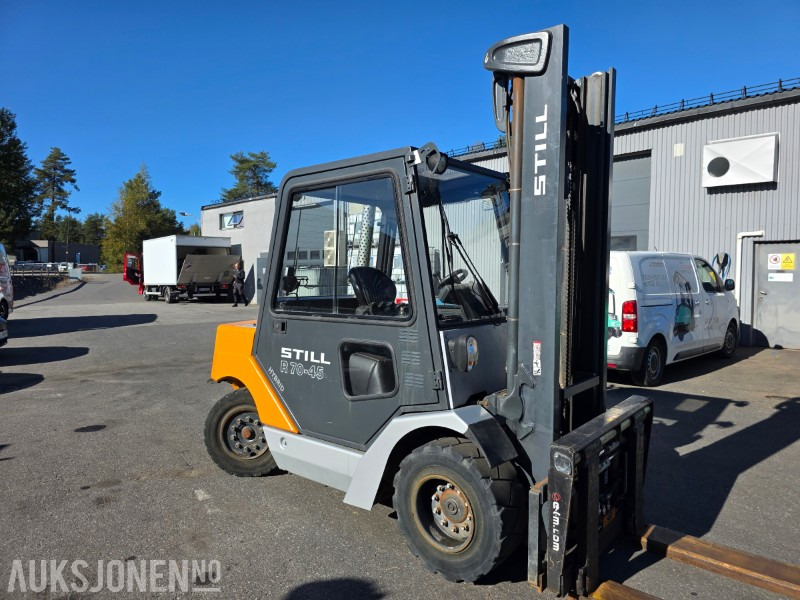 2013 Still truck R70-45 diesel hybrid technology - Вантажно-розвантажувальна техніка: фото 4 2013 Still truck R70-45 diesel hybrid technology - Вантажно-розвантажувальна техніка: фото 4