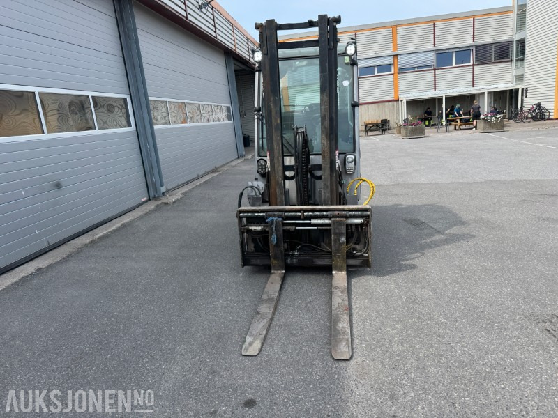 2014 Still RX 70-30 Hybrid Gaffeltruck – 3 tonn løftekapasitet Repobjekt - Вантажно-розвантажувальна техніка: фото 2 2014 Still RX 70-30 Hybrid Gaffeltruck – 3 tonn løftekapasitet Repobjekt - Вантажно-розвантажувальна техніка: фото 2