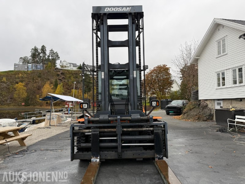 Doosan D160S-5 - gaffeltruck - 2008 - 867 timer - gaffel forlengere - Вантажно-розвантажувальна техніка: фото 4 Doosan D160S-5 - gaffeltruck - 2008 - 867 timer - gaffel forlengere - Вантажно-розвантажувальна техніка: фото 4