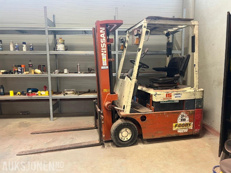 Nissan Gaffeltruck - Rep.objekt. - Вантажно-розвантажувальна техніка: фото 1 Nissan Gaffeltruck - Rep.objekt. - Вантажно-розвантажувальна техніка: фото 1