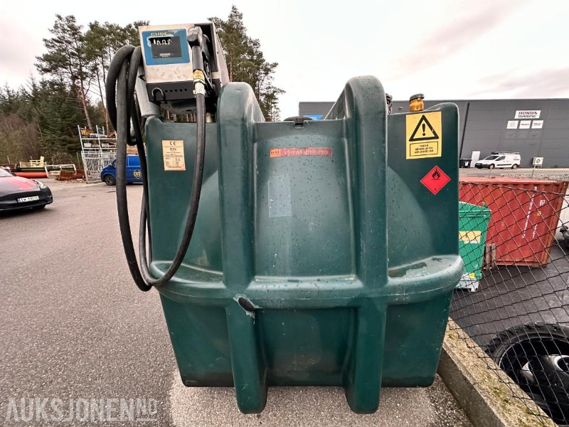 Veratank 5600 liters dieseltank m/pumpe og måler - Будівельне обладнання: фото 3 Veratank 5600 liters dieseltank m/pumpe og måler - Будівельне обладнання: фото 3