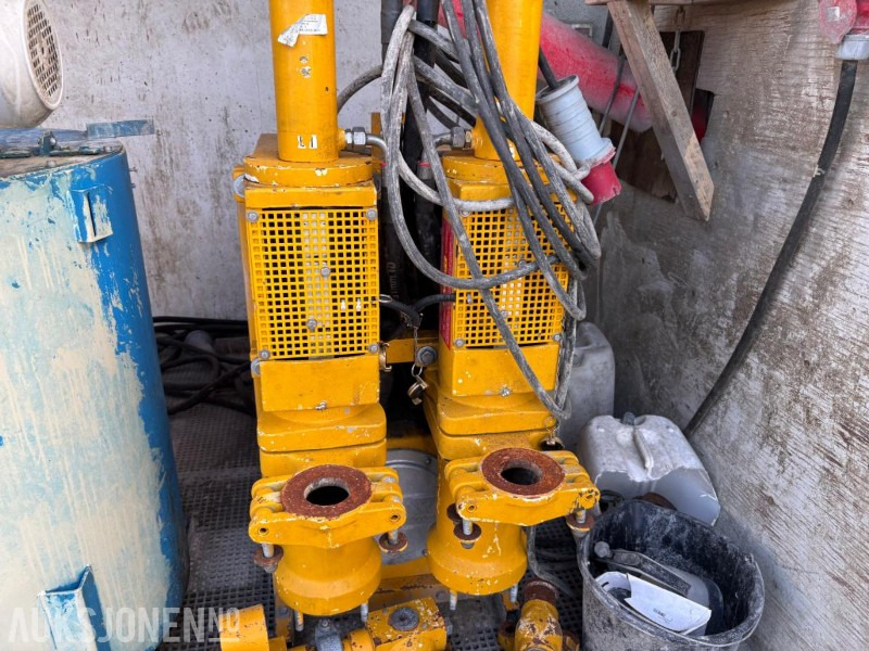 Komplett grout/gyse og blandesystem montert i fot container - Будівельне обладнання: фото 3 Komplett grout/gyse og blandesystem montert i fot container - Будівельне обладнання: фото 3