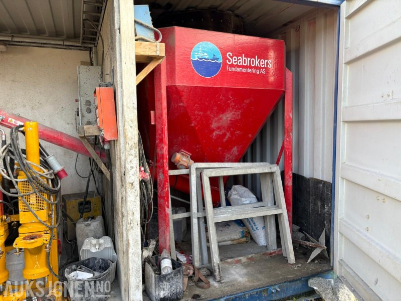 Komplett grout/gyse og blandesystem montert i fot container - Будівельне обладнання: фото 4 Komplett grout/gyse og blandesystem montert i fot container - Будівельне обладнання: фото 4