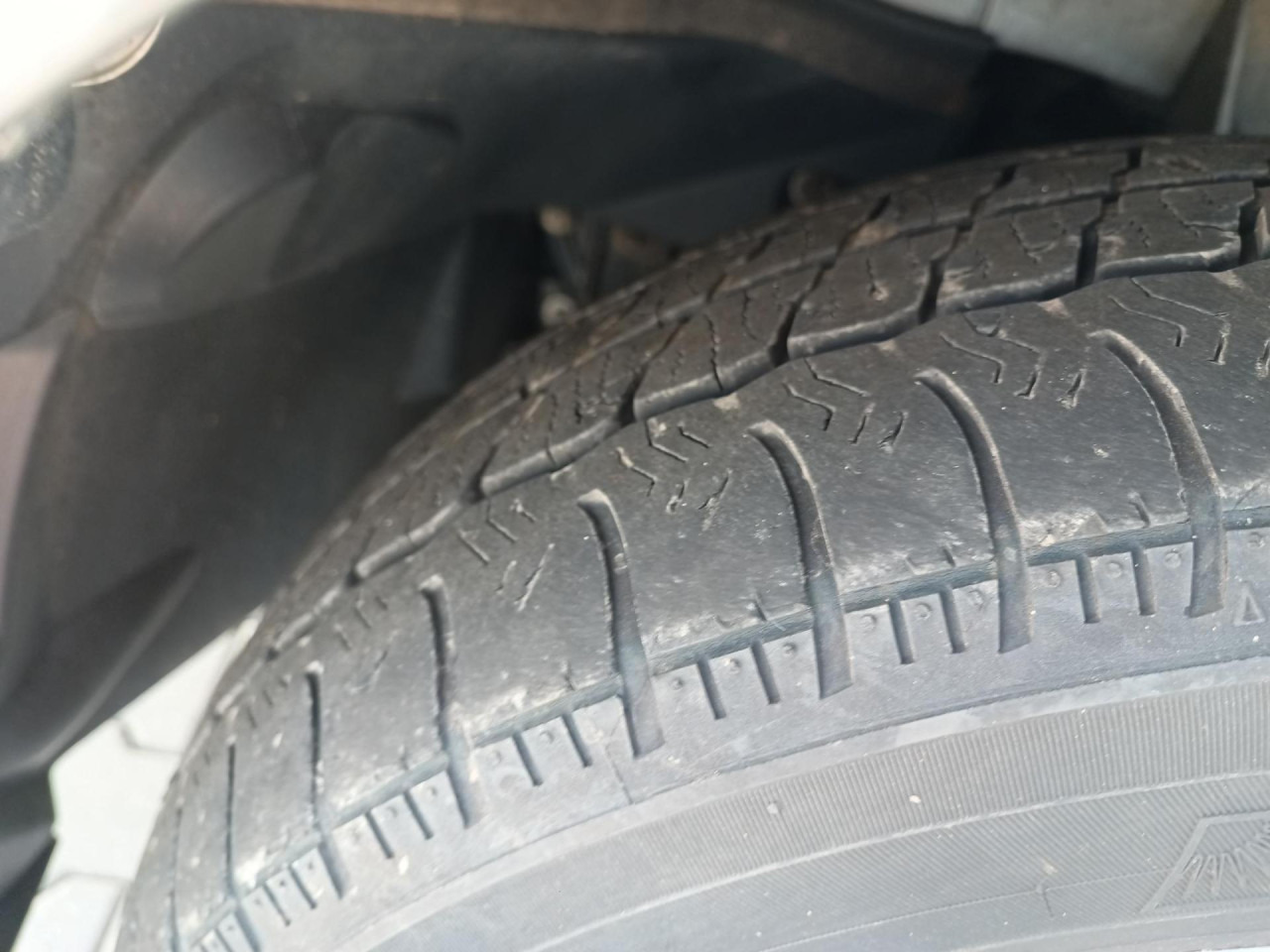 IVECO Daily 35 S 16 V - Суцільнометалевий фургон: фото 3 IVECO Daily 35 S 16 V - Суцільнометалевий фургон: фото 3