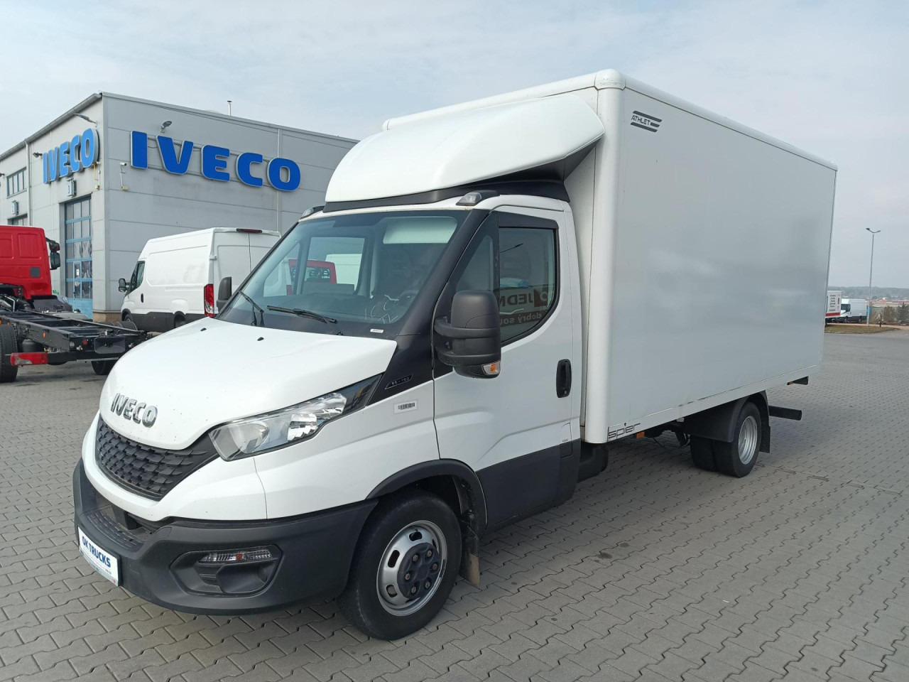 IVECO Daily 35C16H - Фургон з закритим кузовом: фото 1 IVECO Daily 35C16H - Фургон з закритим кузовом: фото 1