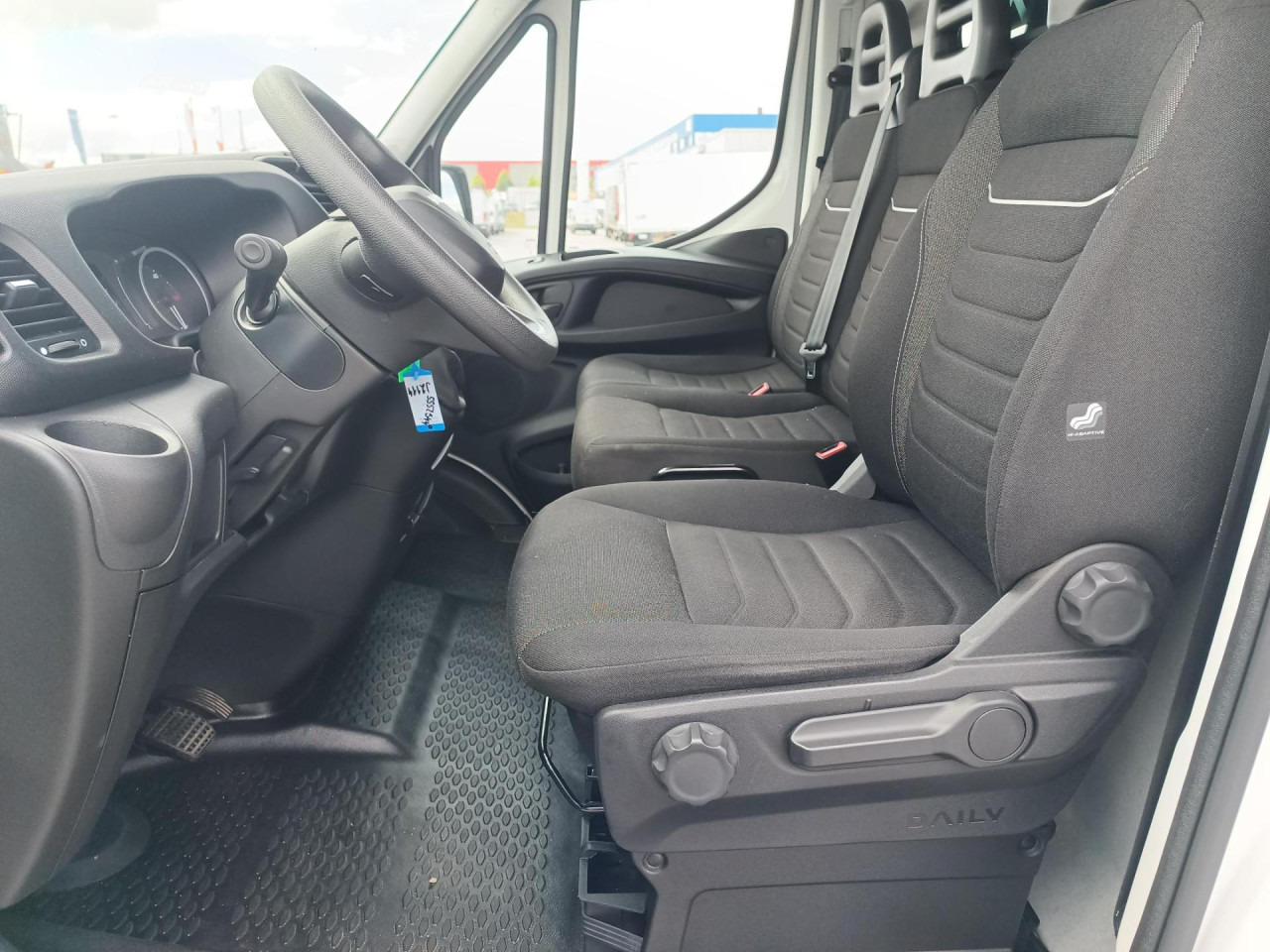 IVECO Daily 35S16A8V - Суцільнометалевий фургон: фото 5 IVECO Daily 35S16A8V - Суцільнометалевий фургон: фото 5
