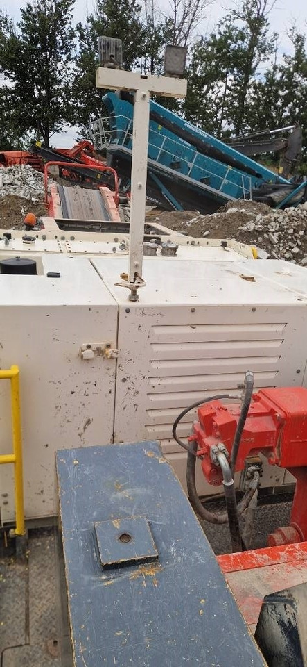 Мобільна дробарка Sandvik QJ 241: фото 14