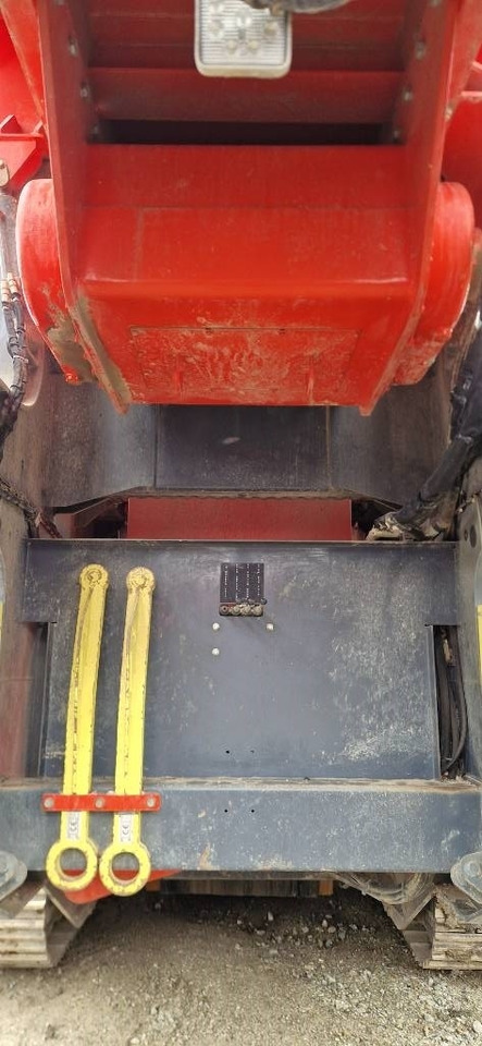 Мобільна дробарка Sandvik QJ 241: фото 5