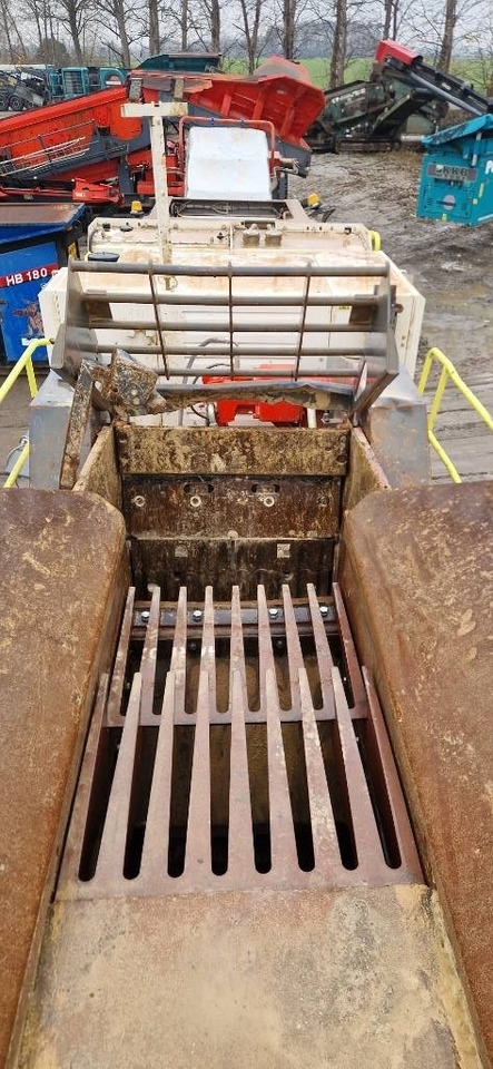 Мобільна дробарка Sandvik QJ 241: фото 16