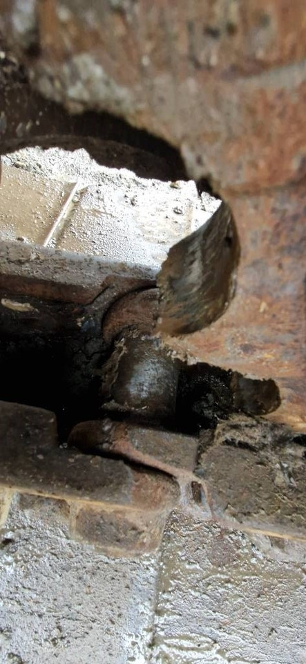 Гусеничний екскаватор Volvo EC 220EL: фото 10