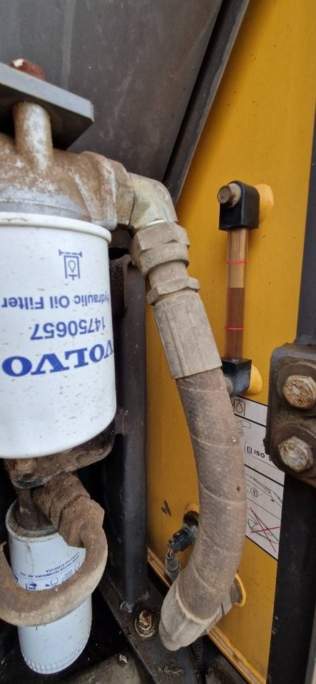 Гусеничний екскаватор Volvo EC 220EL: фото 34