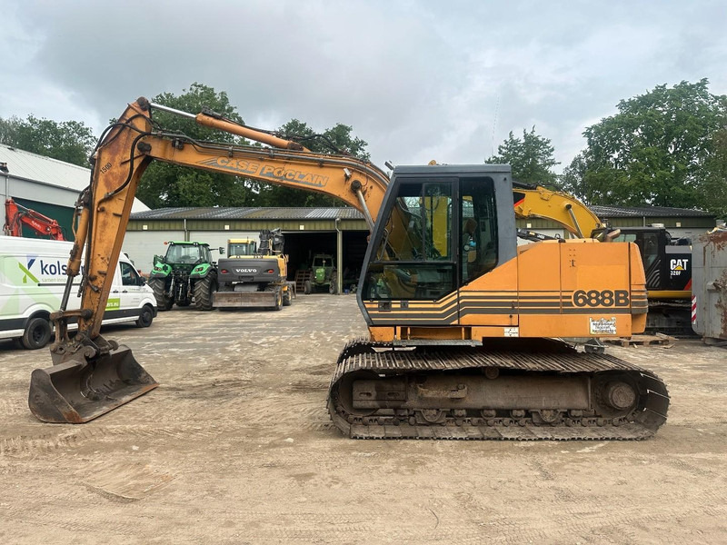 Case 688 B 16 ton - Гусеничний екскаватор: фото 3 Case 688 B 16 ton - Гусеничний екскаватор: фото 3