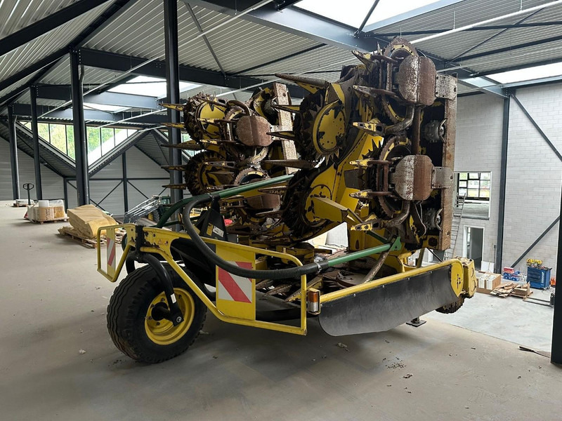 Kemper 390 CORN HEADER | 12 ROW | FRONT WHEEL - Кормозбиральний комбайн: фото 1 Kemper 390 CORN HEADER | 12 ROW | FRONT WHEEL - Кормозбиральний комбайн: фото 1