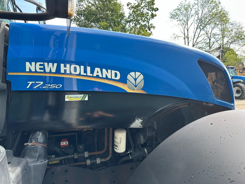 Трактор New Holland T7.250 Power Command: фото 14 Трактор New Holland T7.250 Power Command: фото 14