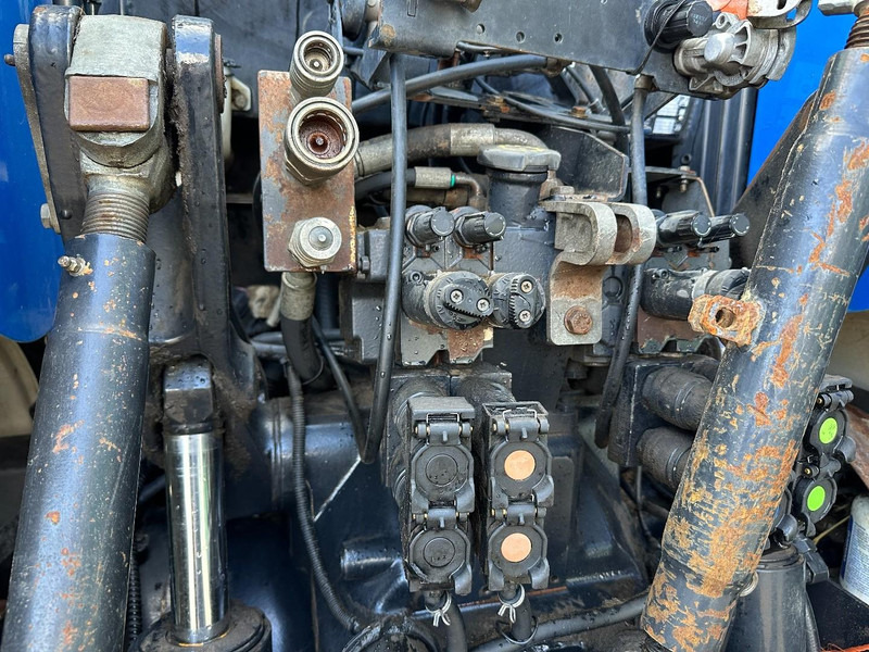 Трактор New Holland T7.250 Power Command: фото 19 Трактор New Holland T7.250 Power Command: фото 19