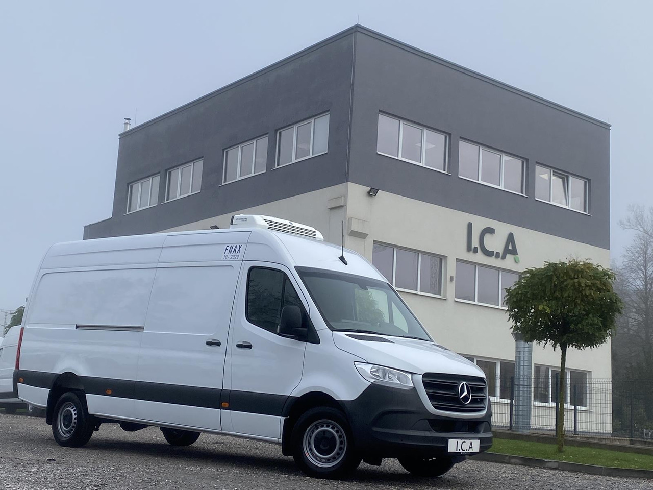MERCEDES-BENZ SPRINTER 317 CDI L4H3 170PS AUTOMATIK FRISCHDIENST + KONVEKTA FK 3022 12-220V - Фургон-рефрижератор: фото 2 MERCEDES-BENZ SPRINTER 317 CDI L4H3 170PS AUTOMATIK FRISCHDIENST + KONVEKTA FK 3022 12-220V - Фургон-рефрижератор: фото 2