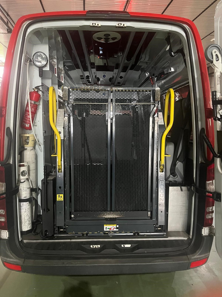 MERCEDES BENZ AMBULANCE FOR REDUCED MOBILITY PERSONS Sprinter 313 CDI(15 units) - Карета швидкої допомоги: фото 3 MERCEDES BENZ AMBULANCE FOR REDUCED MOBILITY PERSONS Sprinter 313 CDI(15 units) - Карета швидкої допомоги: фото 3