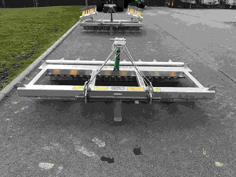 Joskin EB-R4S2 240 - Техніка для обробки ґрунту: фото 1 Joskin EB-R4S2 240 - Техніка для обробки ґрунту: фото 1