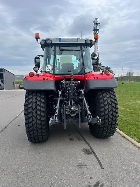 Massey Ferguson MF 6716 S Dyna-VT Efficient - Трактор: фото 5 Massey Ferguson MF 6716 S Dyna-VT Efficient - Трактор: фото 5