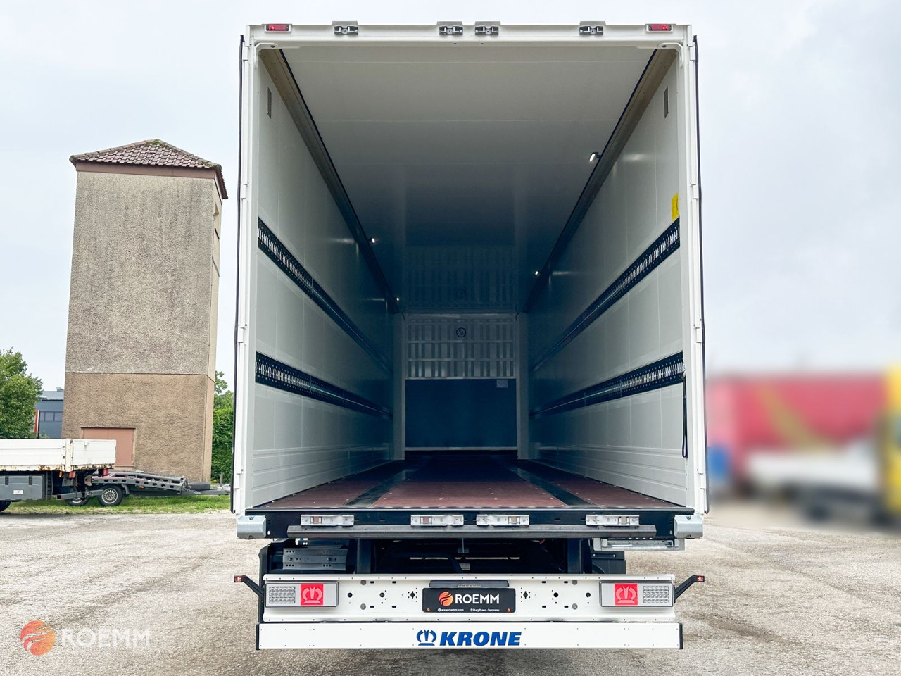 Закритий кузов напівпричіп Krone DryLiner*2 Stk*Code XL*Liftachse*Sofort: фото 13 Закритий кузов напівпричіп Krone DryLiner*2 Stk*Code XL*Liftachse*Sofort: фото 13