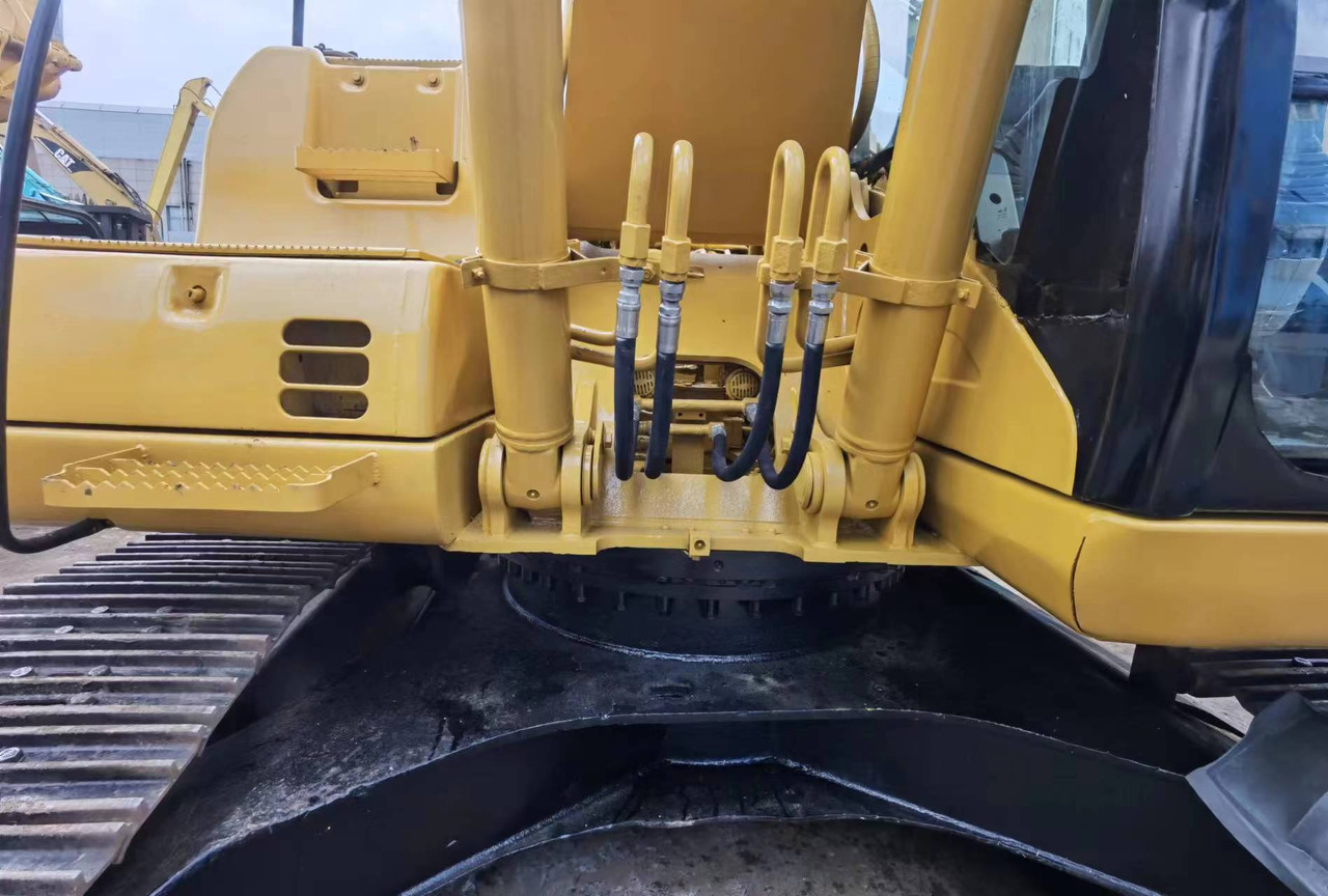 Caterpillar 320 320c 320cl Used Excavator CAT 320D 320D2 320GC Crawler in Excellent Work Performance - Гусеничний екскаватор: фото 5 Caterpillar 320 320c 320cl Used Excavator CAT 320D 320D2 320GC Crawler in Excellent Work Performance - Гусеничний екскаватор: фото 5
