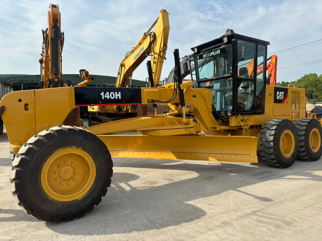 Caterpillar CAT 140H 140K Grader Secondhand High Quality Used Motor Grader for Sale - Грейдер: фото 1 Caterpillar CAT 140H 140K Grader Secondhand High Quality Used Motor Grader for Sale - Грейдер: фото 1